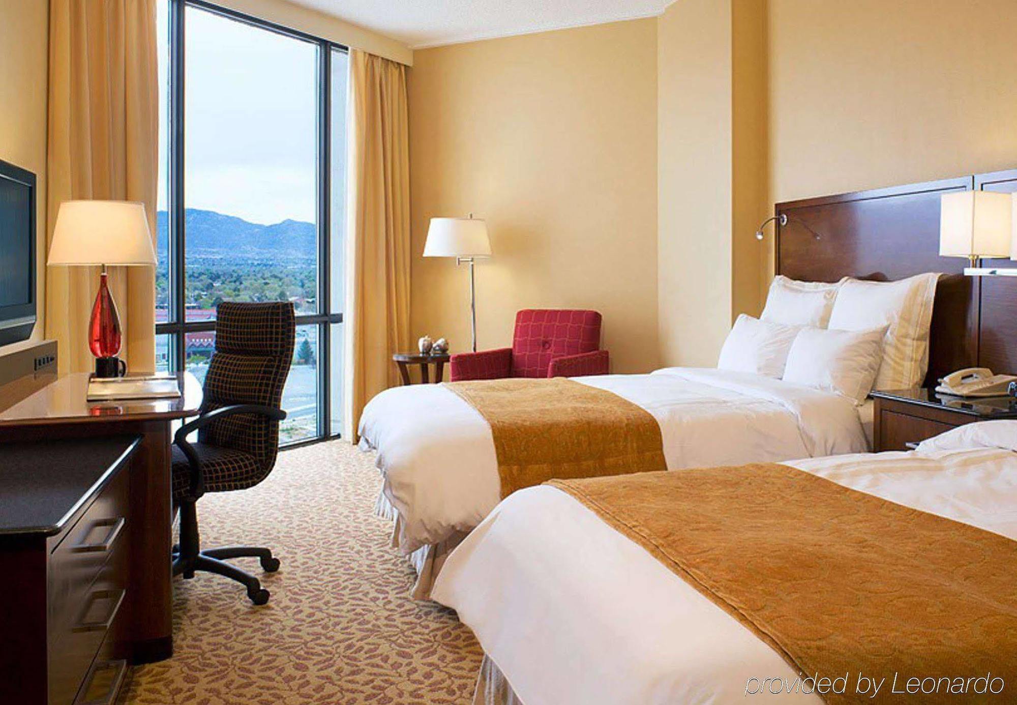 Marriott Albuquerque Hotell Exteriör bild